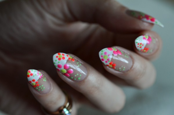 6. Quick and Easy Flower Nail Tutorial - wide 1