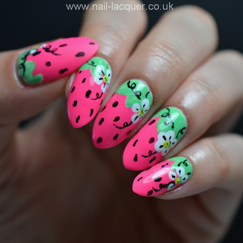 Strawberry-nail-art (2) - Nail Lacquer UK