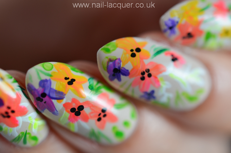 Floral Nail Art without Special Tools