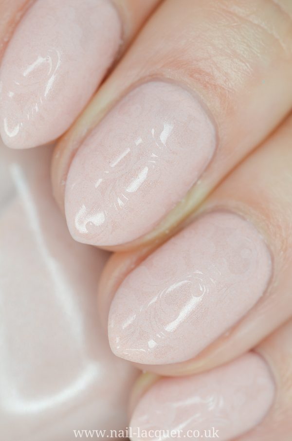 Sally Hansen Miracle Gel Matte top coat review and swatches by Nail