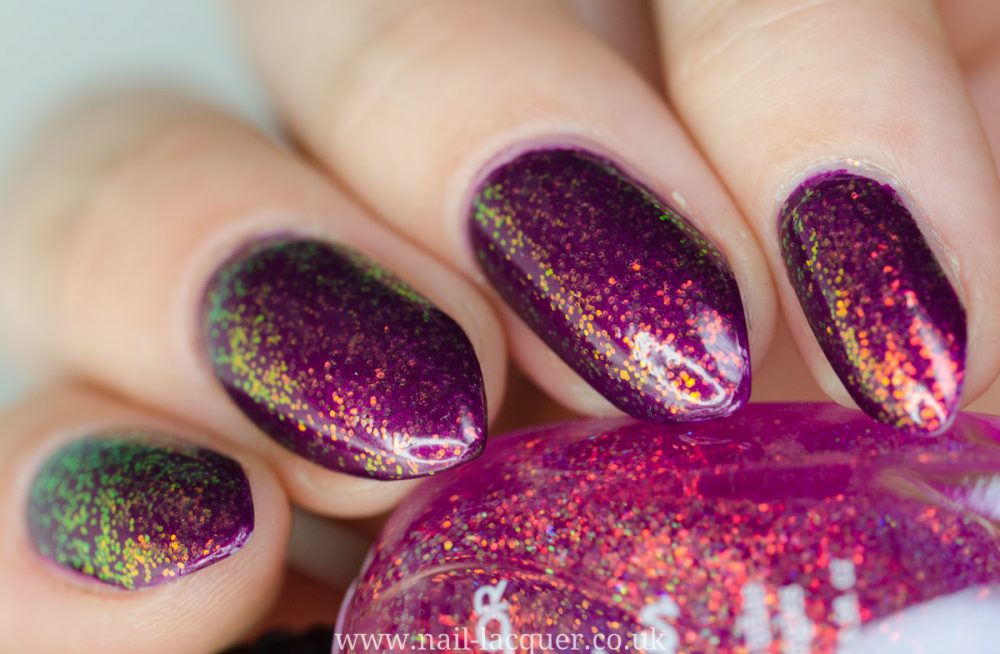 Holo Foil Nail Designs for a Modern Twist on Classic Nail Art - wide 2