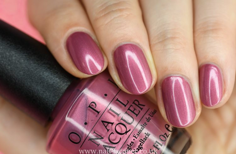 OPI Nail Lacquer in Mauve-Lous Memories - wide 7
